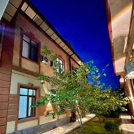 Hotel Amor Fati Tashkent Esterno foto